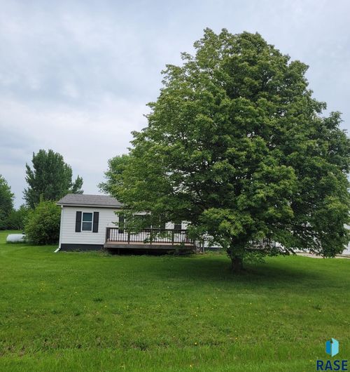 48175 Kim Cir, Brandon, SD, 57005-7201 | Card Image