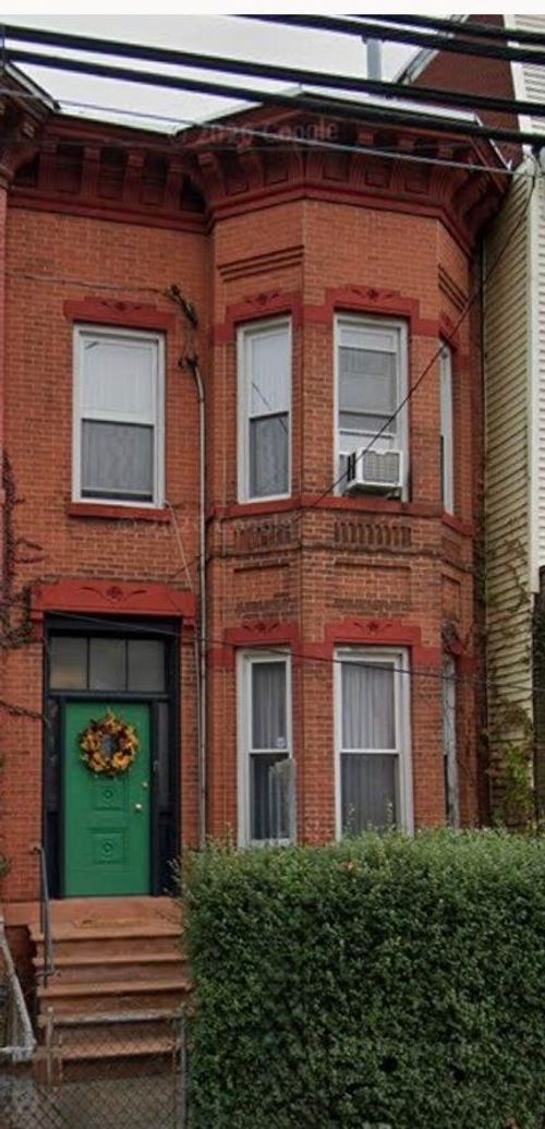 396 Bergen Ave, Jersey City, NJ, 07304-2202 | Card Image
