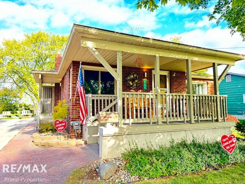 625 N Center St, Sebewaing, MI, 48759-1015 | Card Image