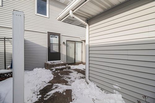 2617 Knollwood Dr, Crown Point, IN, 46307 | Card Image