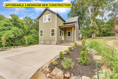 4027 E Gate Rd, Merriam Woods Village, MO, 65740-9777 | Card Image