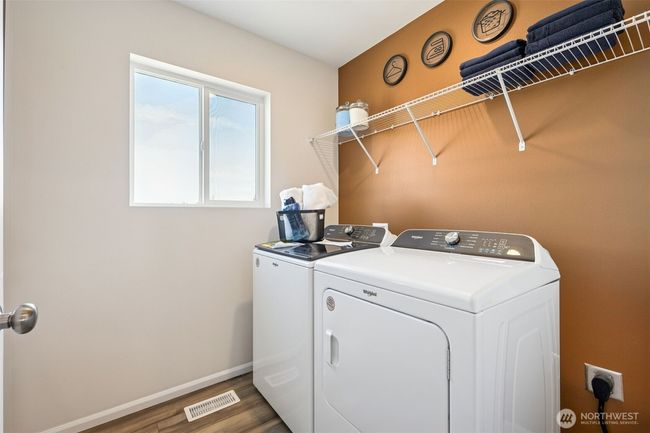 Disclaimer: These photos are of another Christy Model Home. Depictions of home, layout, location or other features, colors and color schemes, upgrades, materials, landscaping, fixtures, etc. are for showing purposes only and may not be included in the purchase price and availability may vary. | Image 25