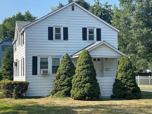 26 Center St, Westport, CT, 06880-5305 | Card Image