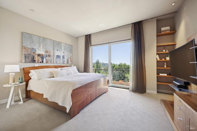 325 Via La Cumbre, House other with 3 bedrooms, 4 bathrooms and 4 parking in Greenbrae CA | Image 13