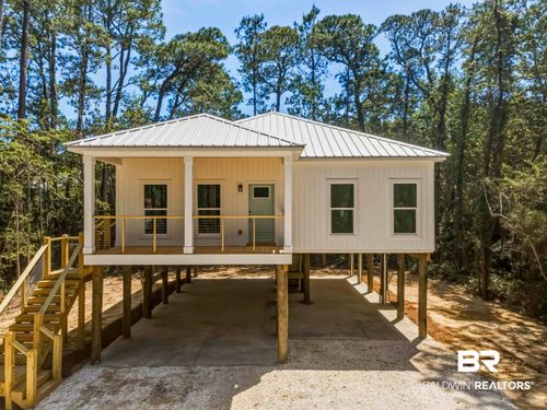311 Chenault Ave, Dauphin Island, AL, 36528-3503 | Card Image