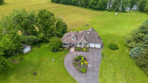 5479 Lake Rd, Tully, NY, 13159-9402 | Card Image