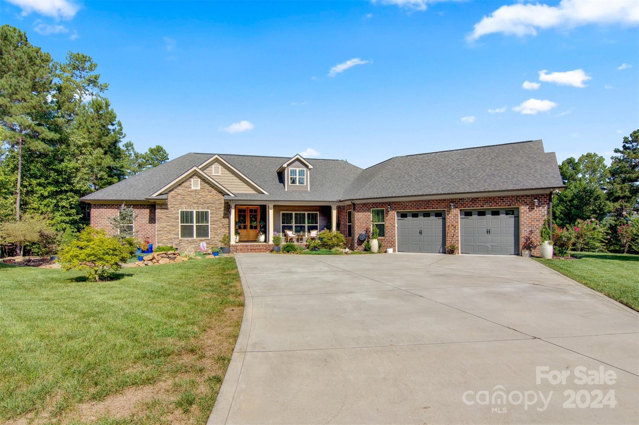 Harbor Ridge Dr, Connelly Springs, NC 28612