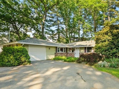 91 Cynthia Dr, Raynham, MA, 02767 | Card Image