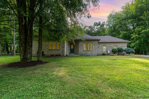 2710 Cedar Trce, Batavia, OH, 45103-2017 | Card Image
