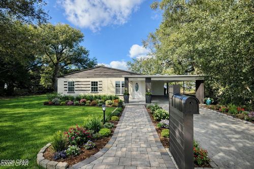 1305 Flower Dr, Panama City, FL, 32401-1752 | Card Image