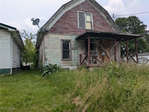 504 Water Street, Salineville, OH, 43945 | Card Image
