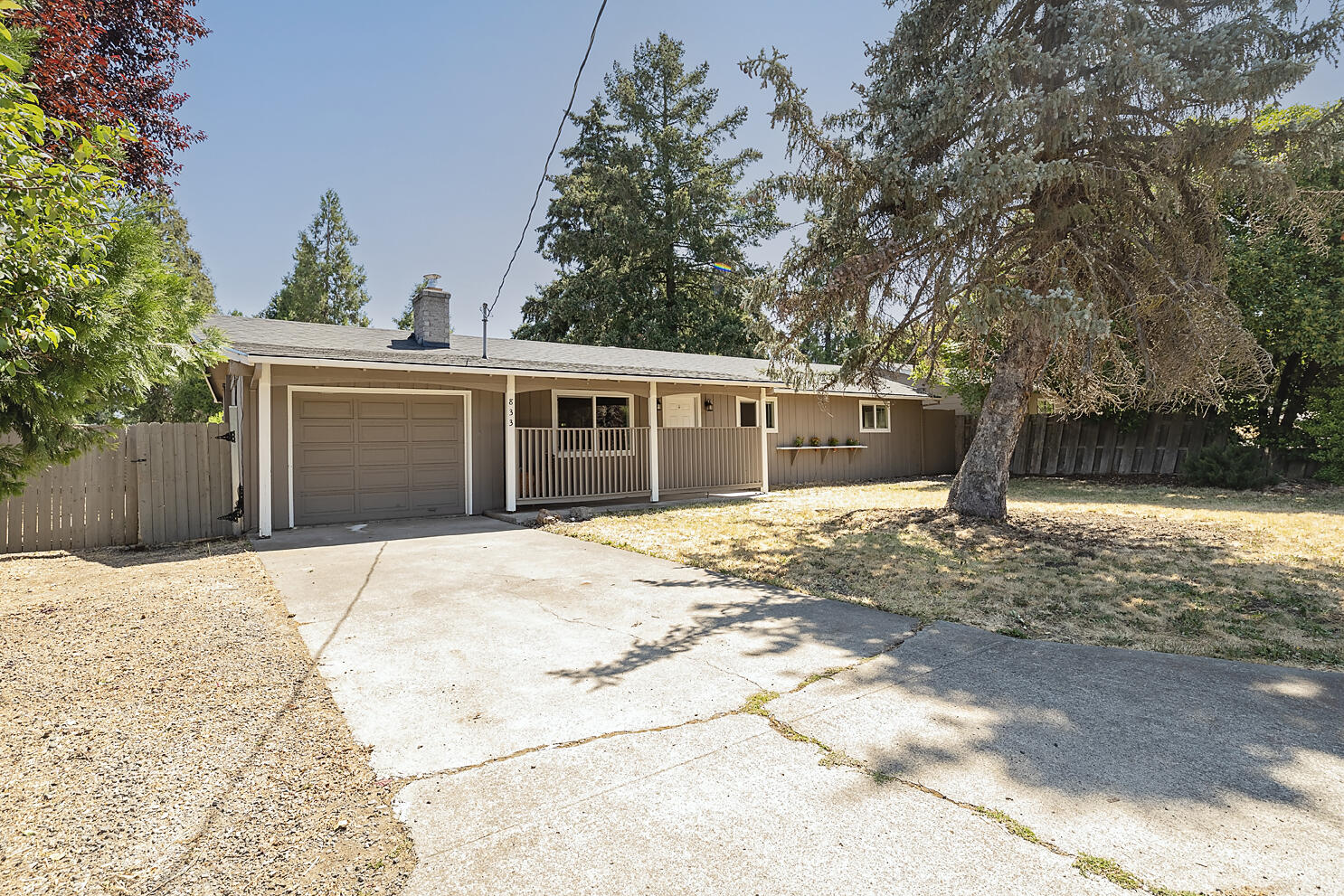 Black Oak Dr, Medford, OR 97504