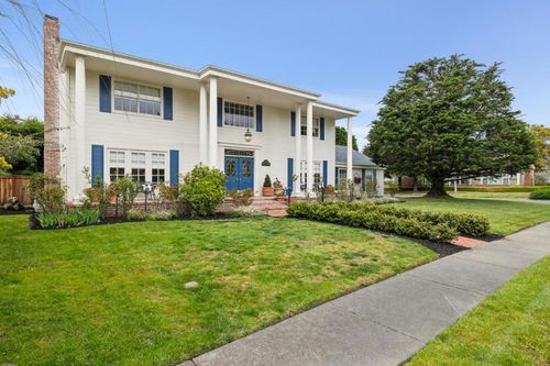 2120 Saint Andrews Rd, Half Moon Bay, CA, 94019-2233 | Card Image