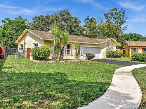 8754 Sw 50th Pl, Cooper City, FL, 33328-4358 | Card Image
