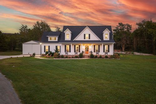 3327 Nashville Hwy, Lewisburg, TN, 37091-6271 | Card Image