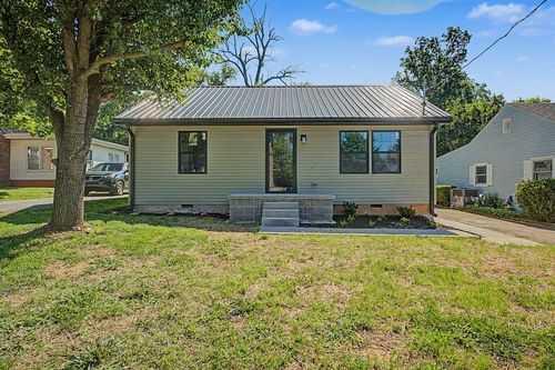 20 Robin Rd, Hopkinsville, KY, 42240-1766 | Card Image