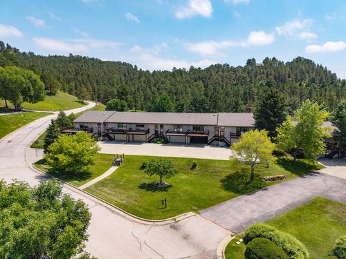 4208 Foothill Dr, Rapid City, SD, 57702-7015 | Card Image