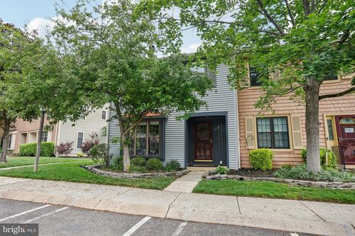 712 Kings Croft, CHERRY HILL, NJ, 08034-1108 | Card Image