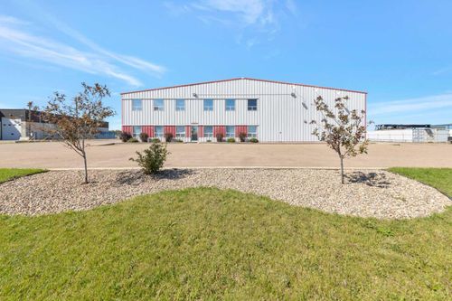 5204 63 Avenue, Lloydminster, AB, T9V3T8 | Card Image
