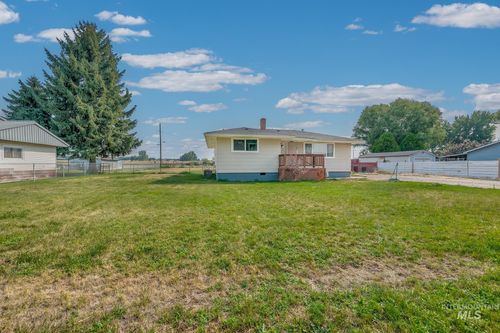 1707 Baker Ln, Payette, ID, 83661-5330 | Card Image