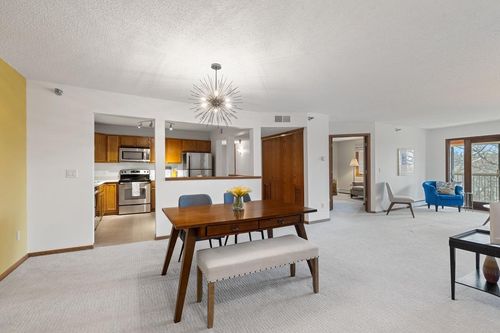 312-6085 Rowland Rd, Minnetonka, MN, 55343-8975 | Card Image