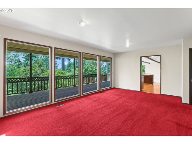 Family Room | Image 11