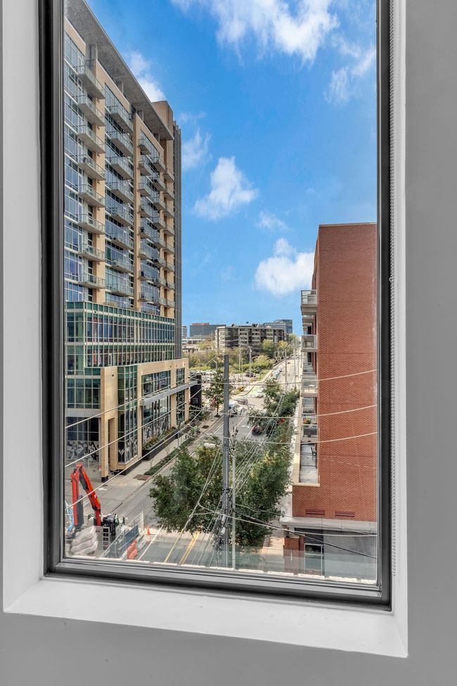 APT-402 - 1002 Division St, Condo with 2 bedrooms, 2 bathrooms and 2 parking in Nashville TN | Image 19