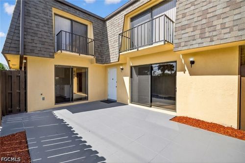 4-5576 Malt Dr, FORT MYERS, FL, 33907-4655 | Card Image