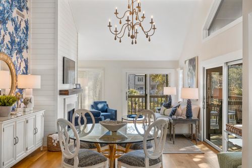 4566 Park Lake Dr, Kiawah Island, SC, 29455-5426 | Card Image