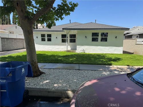 13413 Friar St, Valley Glen, CA, 91401-2408 | Card Image