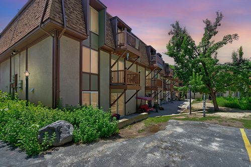 e-5561 S Willow Ln, Murray, UT, 84107-3409 | Card Image
