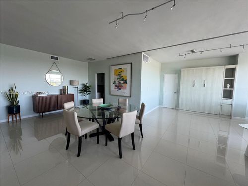 apt-5g-4925 Collins Ave, Miami Beach, FL, 33140-2756 | Card Image