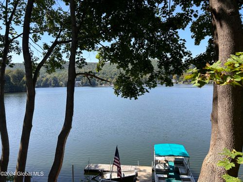 147 Lake Rd, Milford, NY, 13807-1191 | Card Image