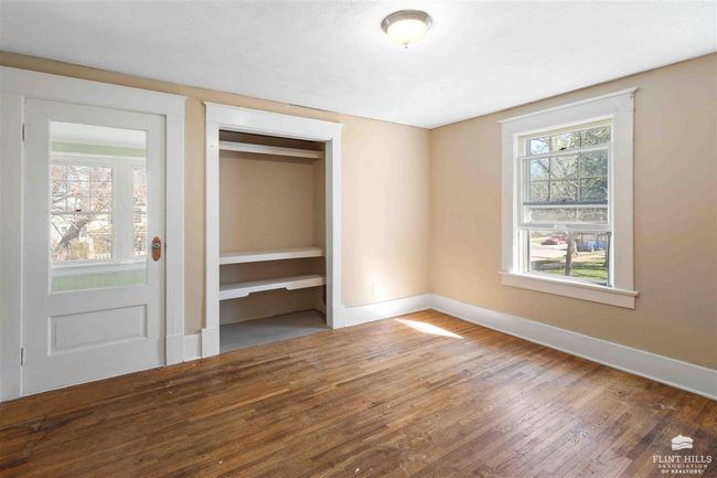 220 S 8 Th St, House other with 4 bedrooms, 3 bathrooms and null parking in Manhattan KS | Image 14