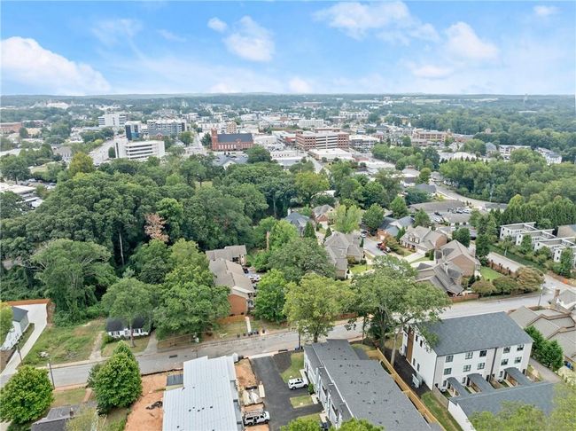372 Forrest Ave, Townhouse with 3 bedrooms, 3 bathrooms and null parking in Gainesville GA | Image 5