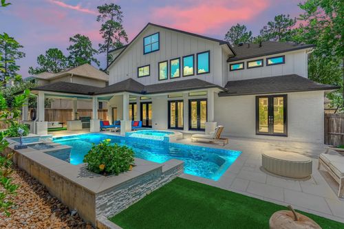 15 Atrium Woods Ct, The Woodlands, TX, 77381-4831 | Card Image