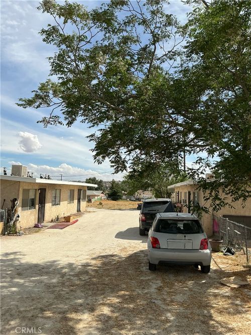 29159 Us Highway 58, Barstow, CA, 92311-9799 | Card Image