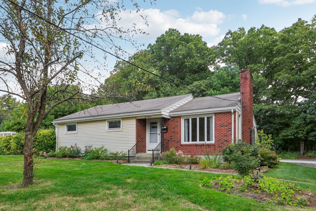 Manning St, Hudson, MA 01749