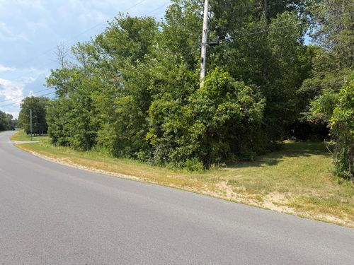 184 Butler Rd, Plattsburgh, NY, 12901-5118 | Card Image
