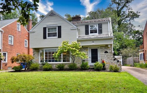 2307 Loyola Rd, University Heights, OH, 44118-4509 | Card Image