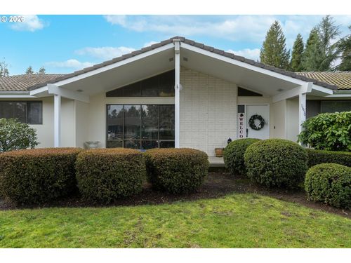 1650 Springhill Dr Nw, Albany, OR, 97321-1585 | Card Image