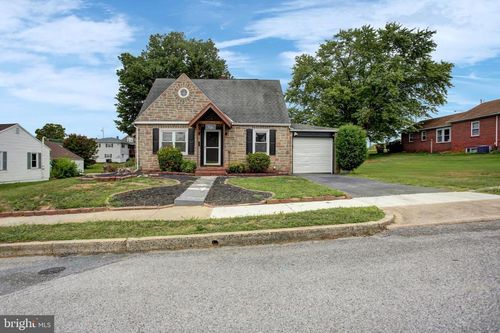 316 N Franklin St, WAYNESBORO, PA, 17268-1134 | Card Image