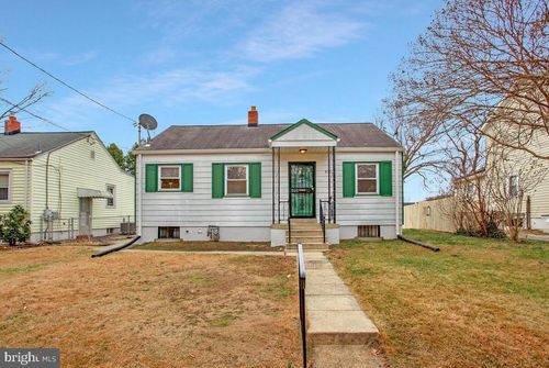 5712 30th Ave, Hyattsville, MD, 20782-3101 | Card Image