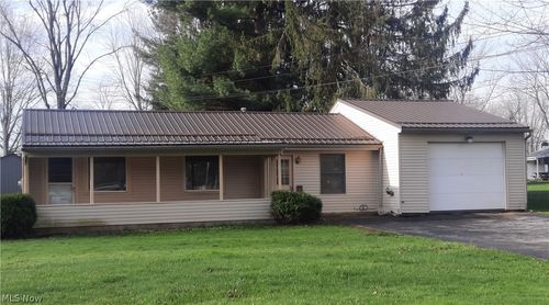 6986 Pymatuning Lake Rd, Andover, OH, 44003-9532 | Card Image