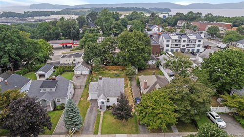 33 Young Ave, Croton-On-Hudson, NY, 10520-3020 | Card Image