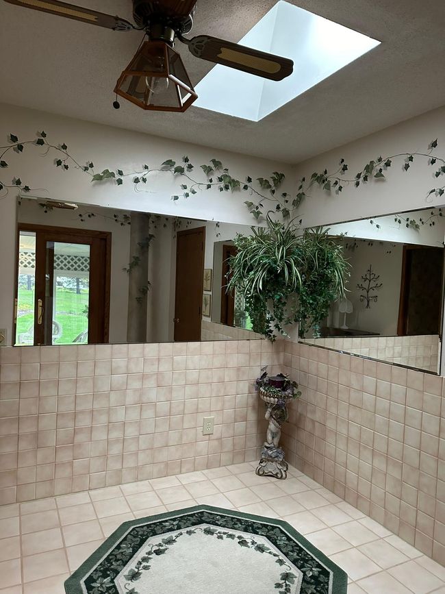 Hand painted-skylight | Image 31