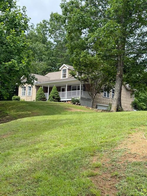 535 Forest Trl, Independence, VA, 24348-5020 | Card Image