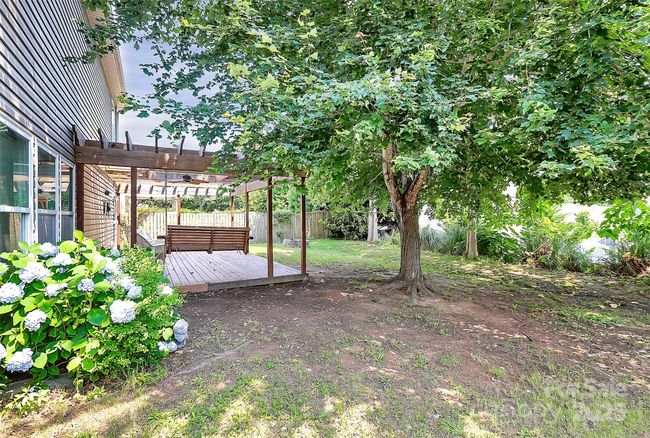 1817 Tradd Ave, House other with 3 bedrooms, 3 bathrooms and null parking in Clover SC | Image 8
