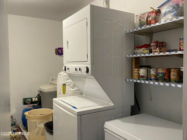 Laundry/utility Rm | Image 23