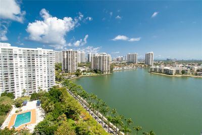 1203W - 2801 Ne 183rd St, Condo with 1 bedrooms, 2 bathrooms and null parking in Aventura FL | Image 3